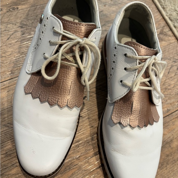 FootJoy White and Tan Women's Oxfords - Picture 7 of 7